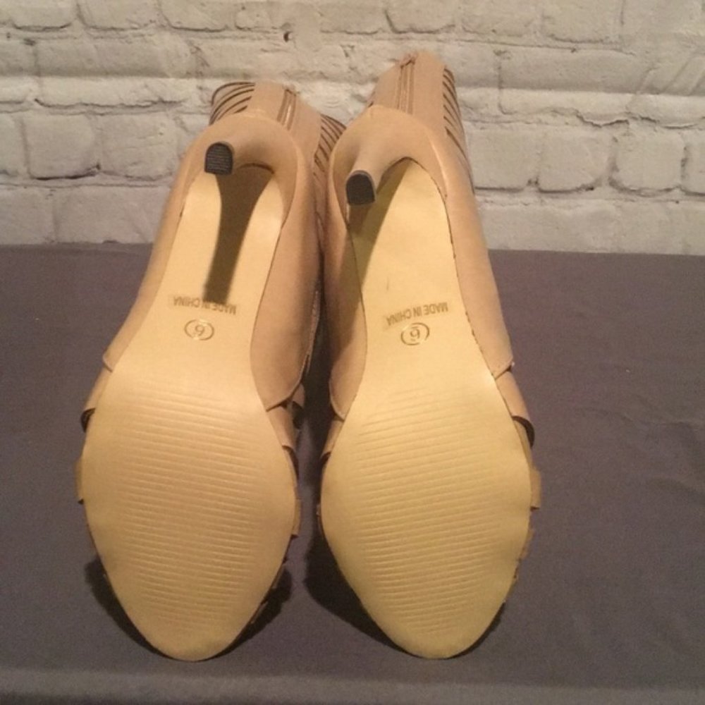 NIB Gladiator Style High Heel Boots, Multiple Szs - Picture 8 of 8